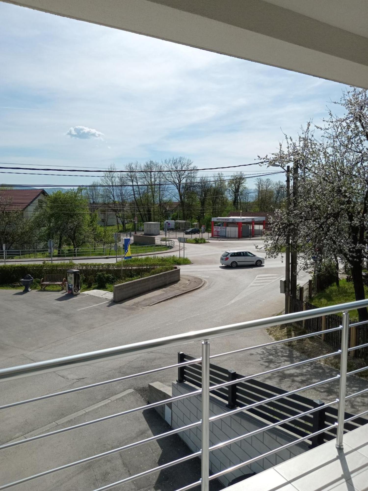 Apartments Karic Aerodrom Tuzla Dubrave Gornje Exteriér fotografie