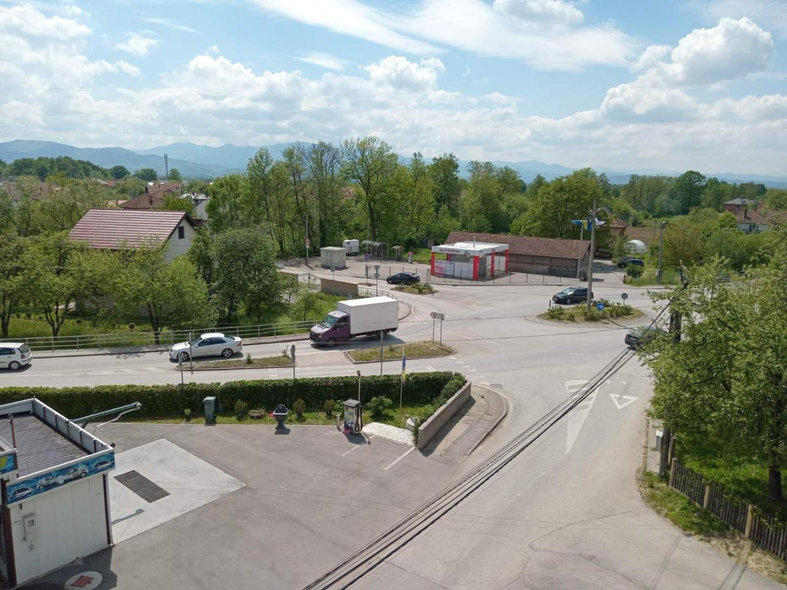 Apartments Karic Aerodrom Tuzla Dubrave Gornje Exteriér fotografie